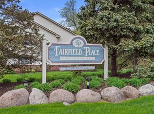 608 Pewaukee Rd UNIT H, Pewaukee, WI 53072
