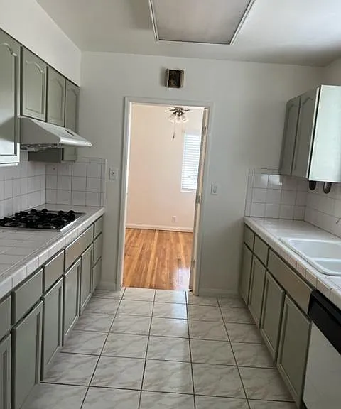 1129 Geranio Dr — Photo 3