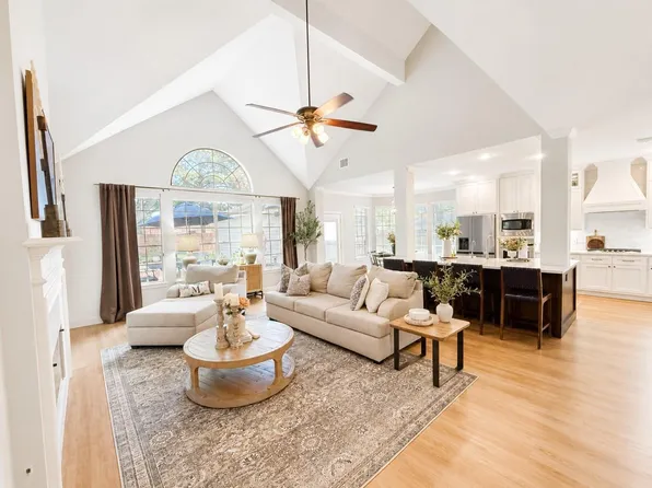 3407 Castlewind Dr, Katy, TX 77450