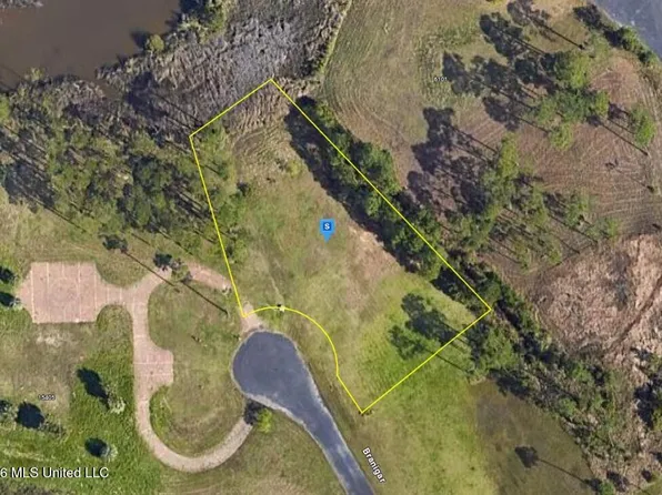15400 Branigar, Biloxi, MS 39532