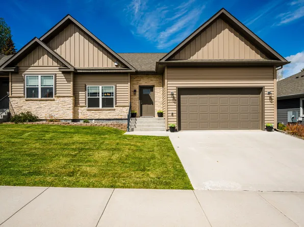 2041 Skyview West Dr, Sheridan, WY 82801