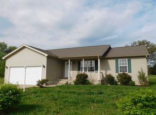 104 Wabash Dr, Chandler, IN 47610