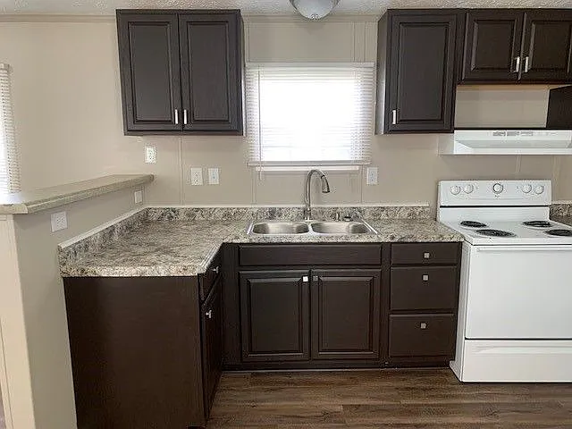 Royal Oaks Estates — Photo 21