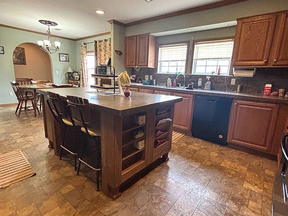 2nd image of 1244 Shady Hill Rd