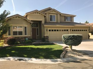 637 Saint Andrews Dr, Dayton, NV