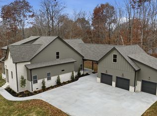 2957 Pace Rd, Clarksville, TN 37043