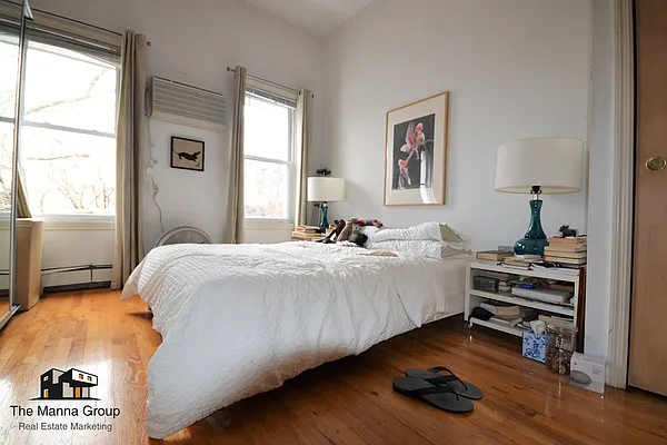 Rented by Bold New York | media 20