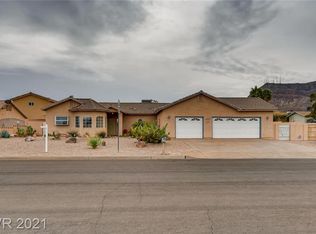 281 Viewmont Dr, Henderson, NV 89015