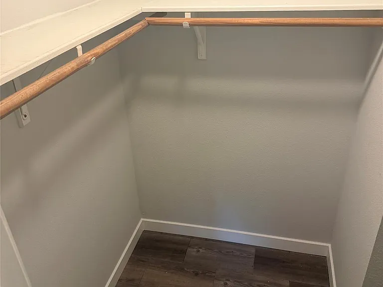 7007 Colony Loop Dr — Photo 15