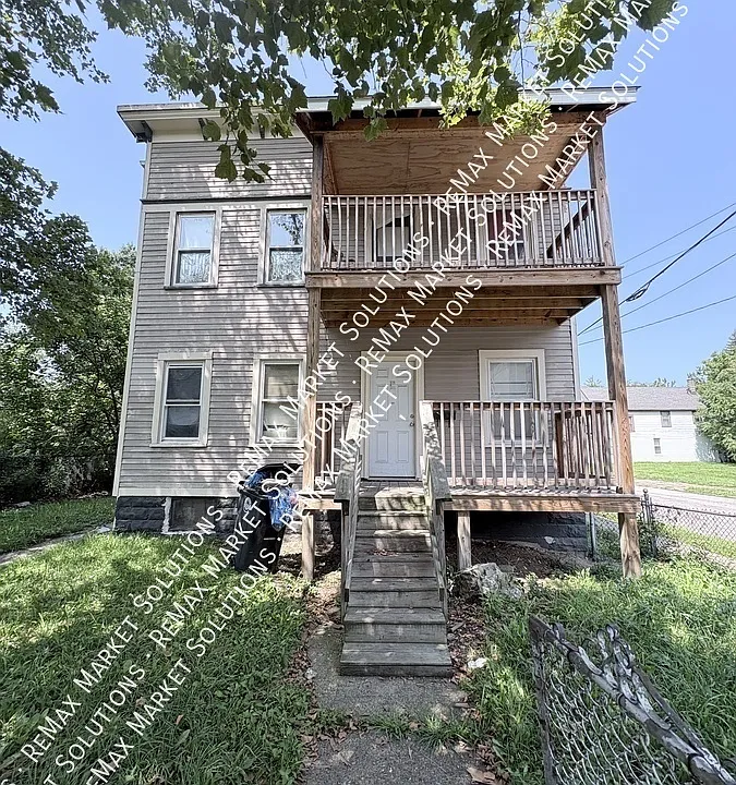 1156 Carl Ave #4