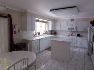 1164 Olympia Dr, Rochester Hills, MI