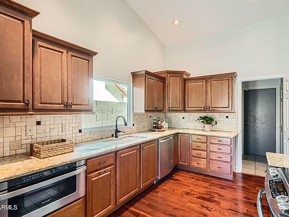5th image of 10522 E Bella Vista Drive