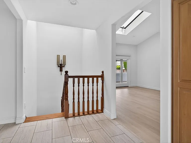 720 Emerald Bay — Photo 34