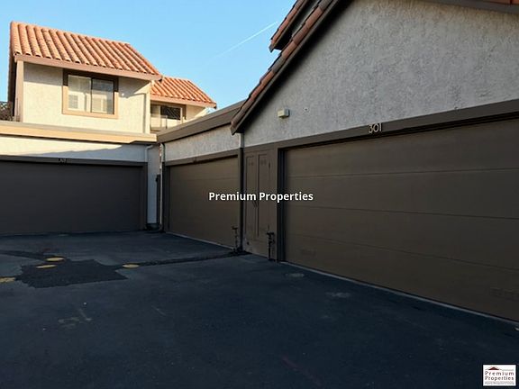 3rd image of 303 Pimlico Dr