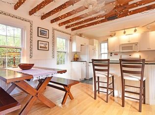 122 Duke St, East Greenwich, RI 02818