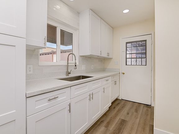 2nd image of 1812 E 16th St