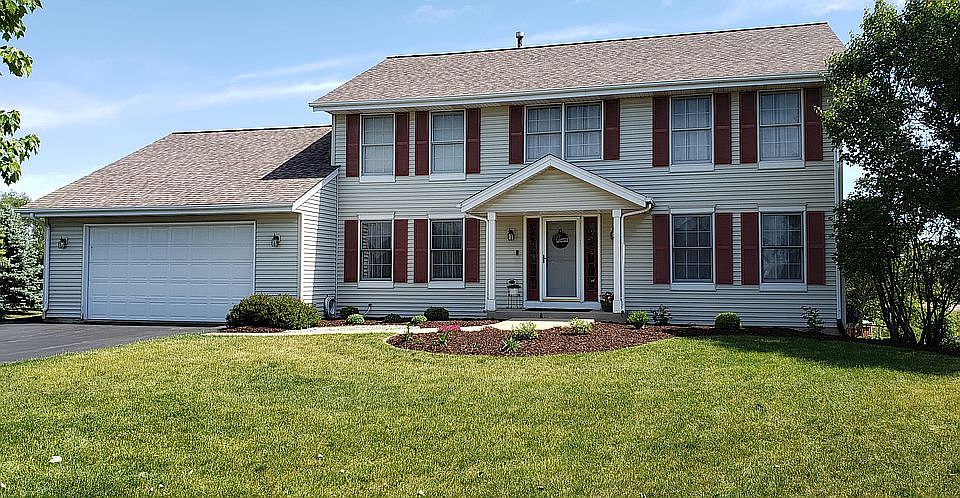 1st image of 1655 Old Field Ct