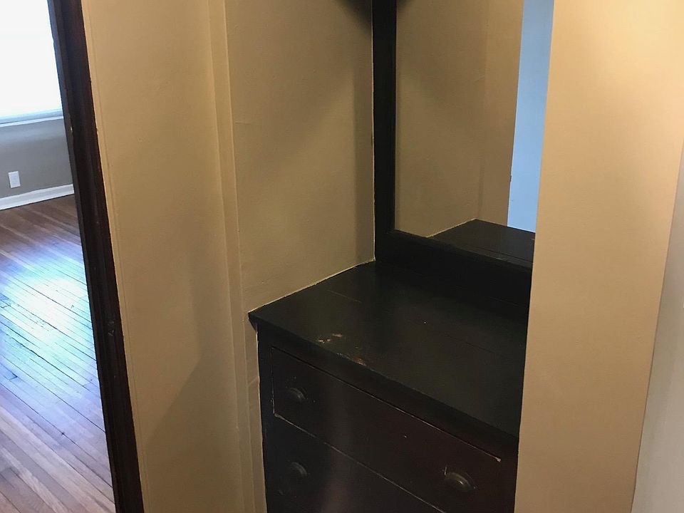 1st image of 531 S 18th St APT 201