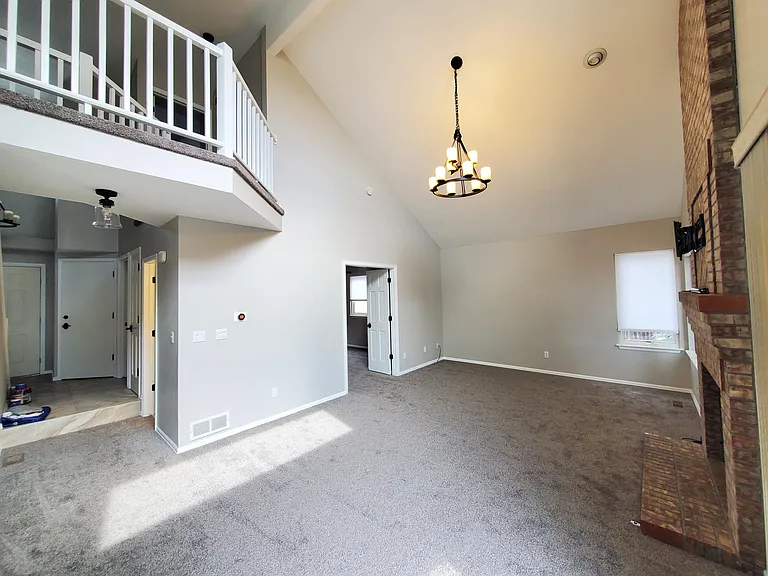 10952 Alcott Dr — Photo 8