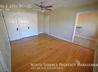 904 E 39th St #2C, Kansas City, MO 64109