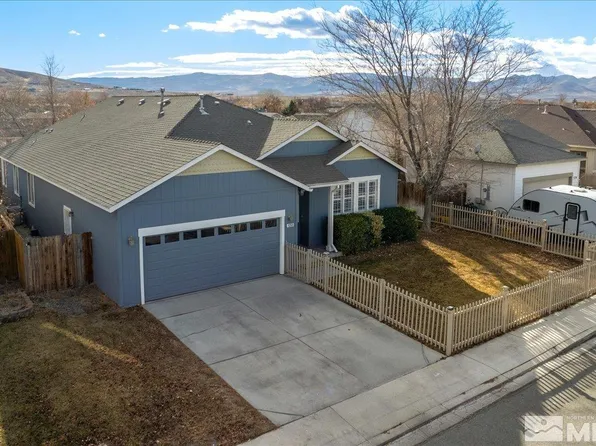 1255 Mountain Rose Dr, Fernley, NV 89408