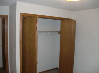 870 Hathaway St, Platteville, WI 53818