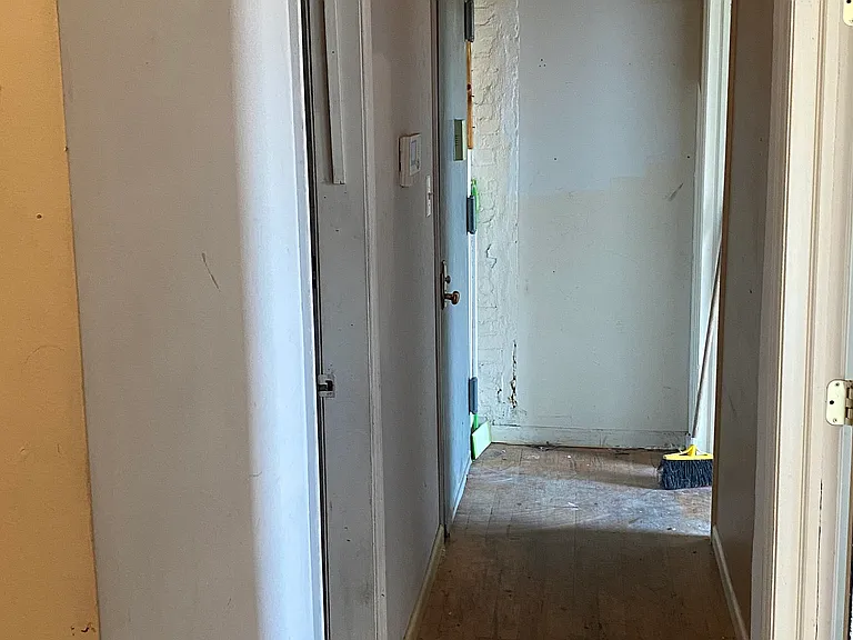 175 Stockholm St #305 — Photo 12