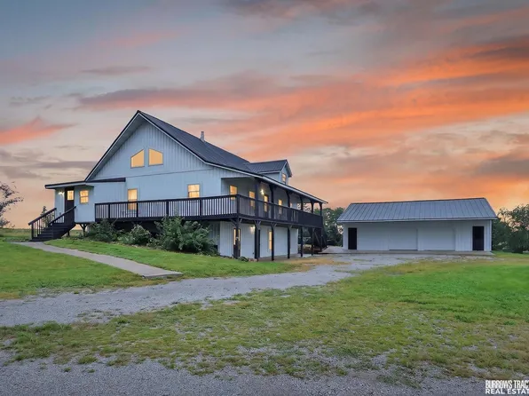 62352 710th Trl, Pawnee City, NE 68420