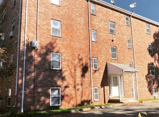 40 Rockland Ave APT 8, Malden, MA 02148