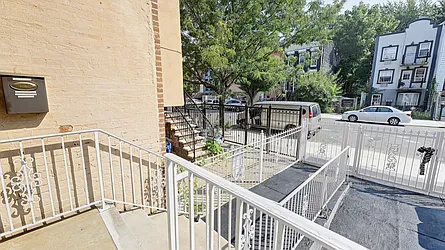 Rented by JB Mac Real Estate Inc.