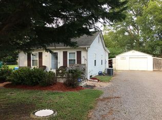 213 Randolph St, Ashland, VA 23005