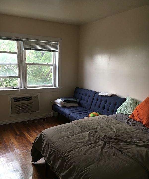 2nd image of 6127 75th St