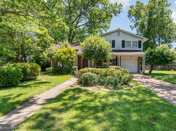 8809 Vernon View Dr, Alexandria, VA 22308