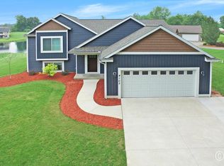 4103 Autumn Crest Dr, Hamilton, MI 49419