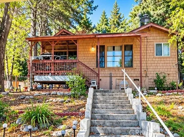 23792 Springwater Rd, Crestline, CA 92325