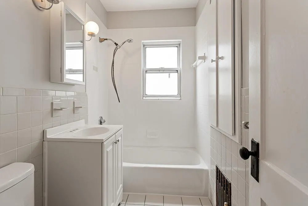 2 bed, 1150 sqft, $2,600 — Photo 4