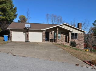 901 Floyd Ave, Harrison, AR 72601