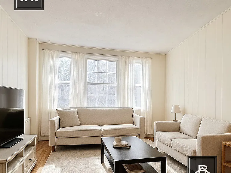 1993 Commonwealth Ave #12A — Photo 4