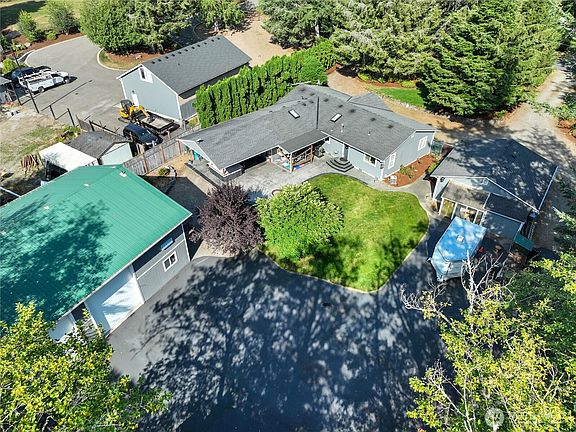 3rd image of 29701 322nd Avenue SE