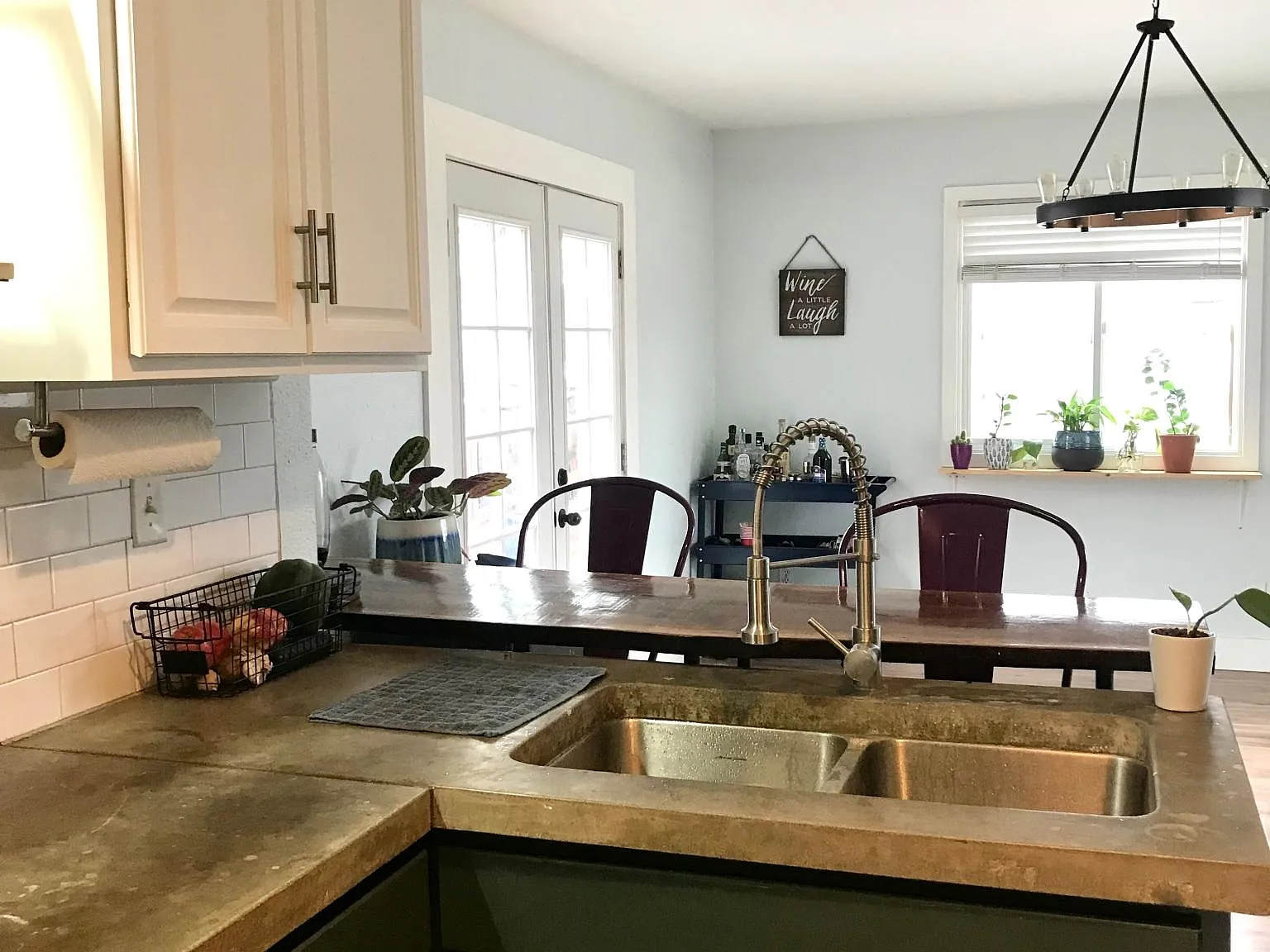 3917 N Hawthorne St — Photo 3