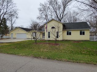 3140 Melvin Ave, Rochester Hills, MI 48307