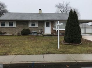256 Wyandotte Rd, Fairless Hills, PA 19030