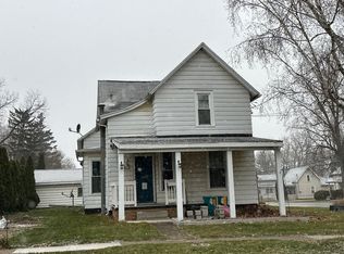 923 N Locust St, Adrian, MI 49221