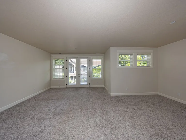 7812 NW Quinault St — Photo 6
