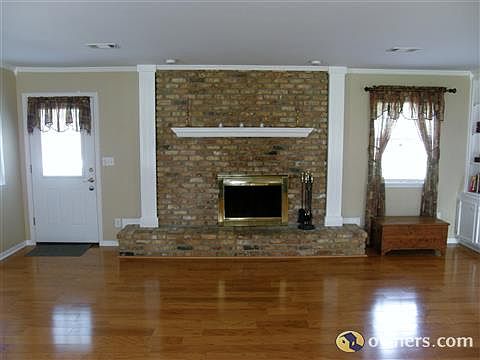 recycled brick FP with columns