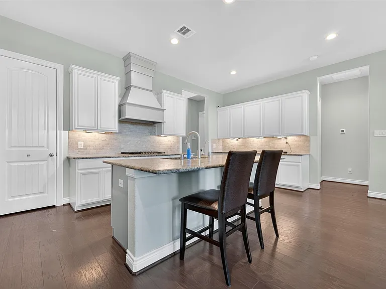 4947 Thunder Creek Ln — Photo 20