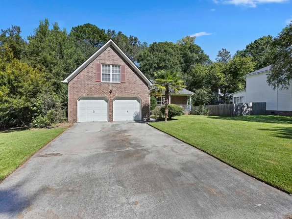 185 Thames Ave, Summerville, SC 29485