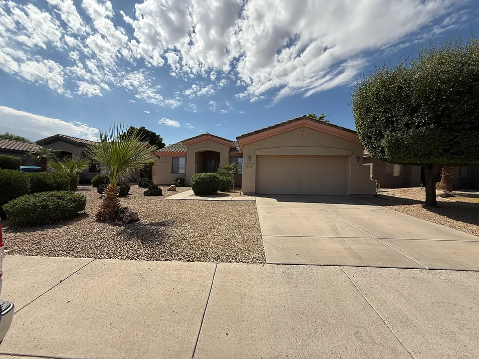 14577 W Merrell St