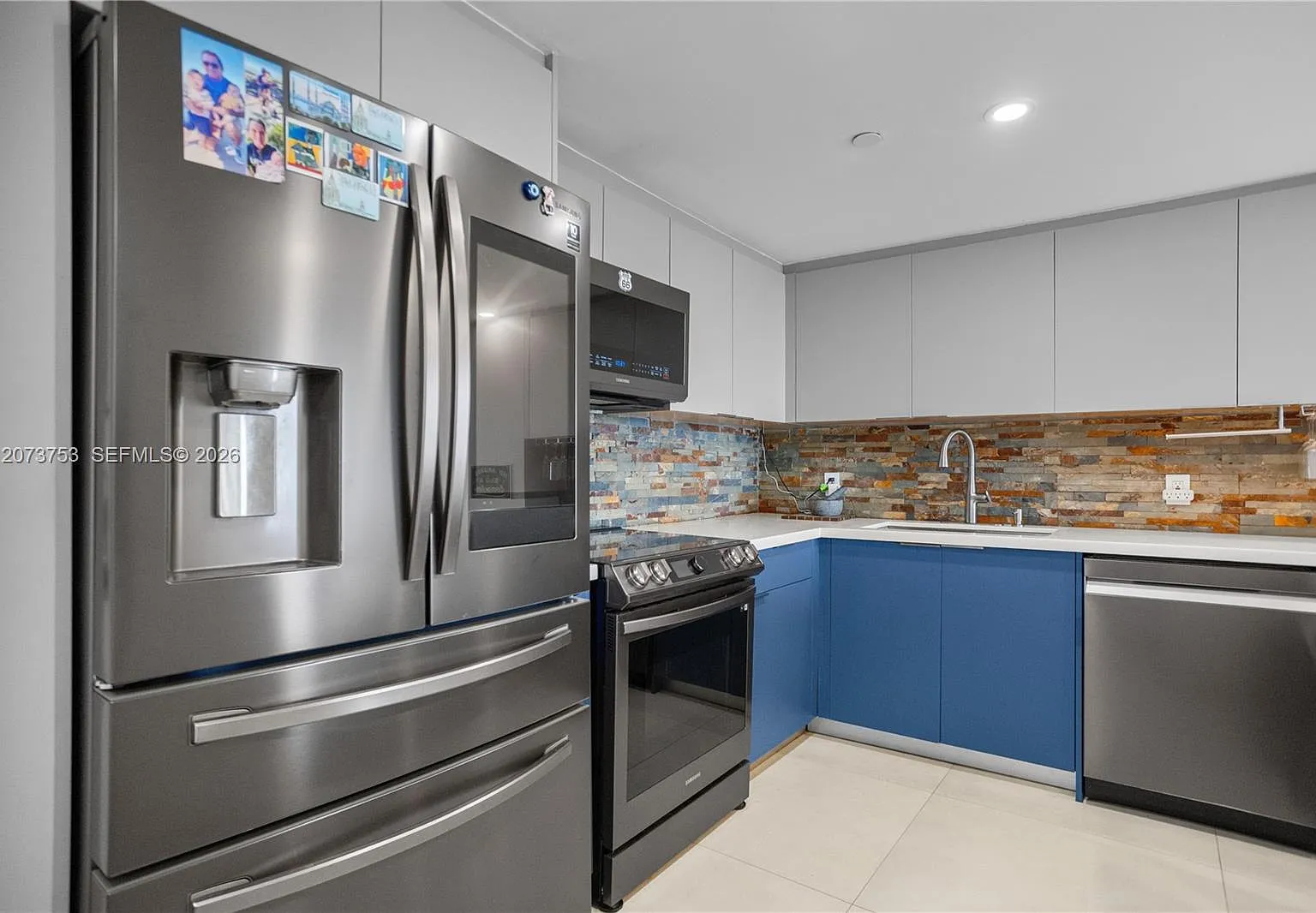 Vecino Del Mar Condo — Photo 3