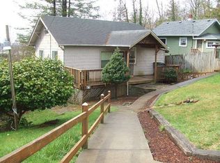 1533 3rd St, Astoria, OR 97103